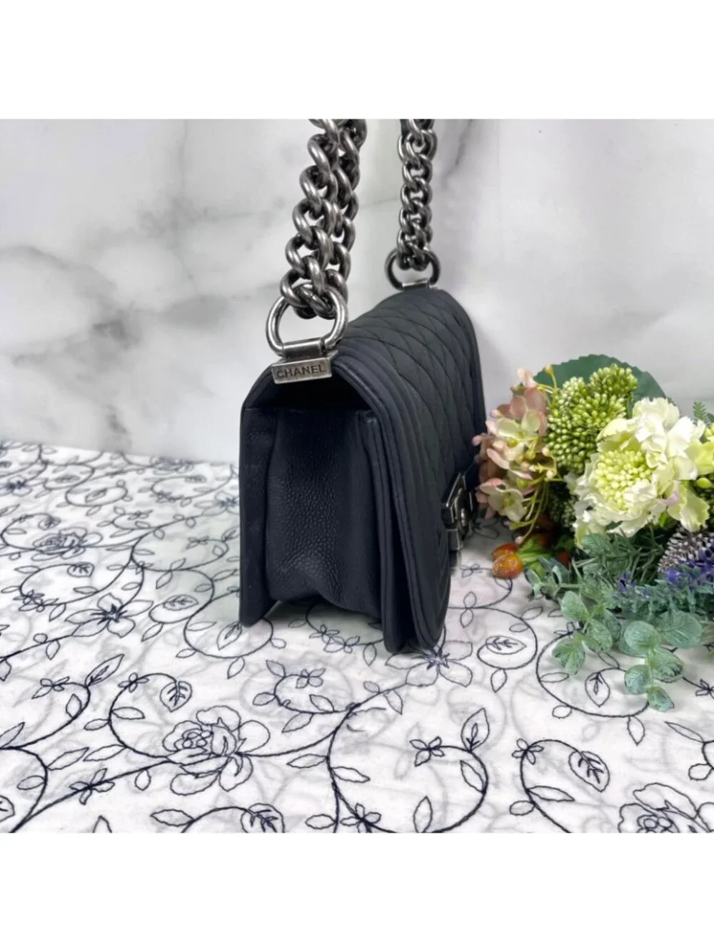 Chanel Boy Caviar Leather Chain Shoulder Handbag